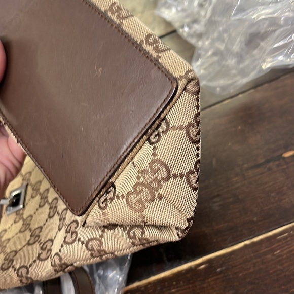 Small Gucci tote - Picture 7 of 12